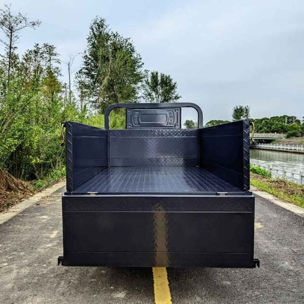 Tank-carrying electric tricycle - Image 6